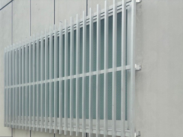 アルミ面格子復旧